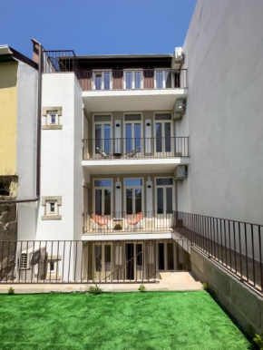 Vibrant Porto Apartments-Bonfim